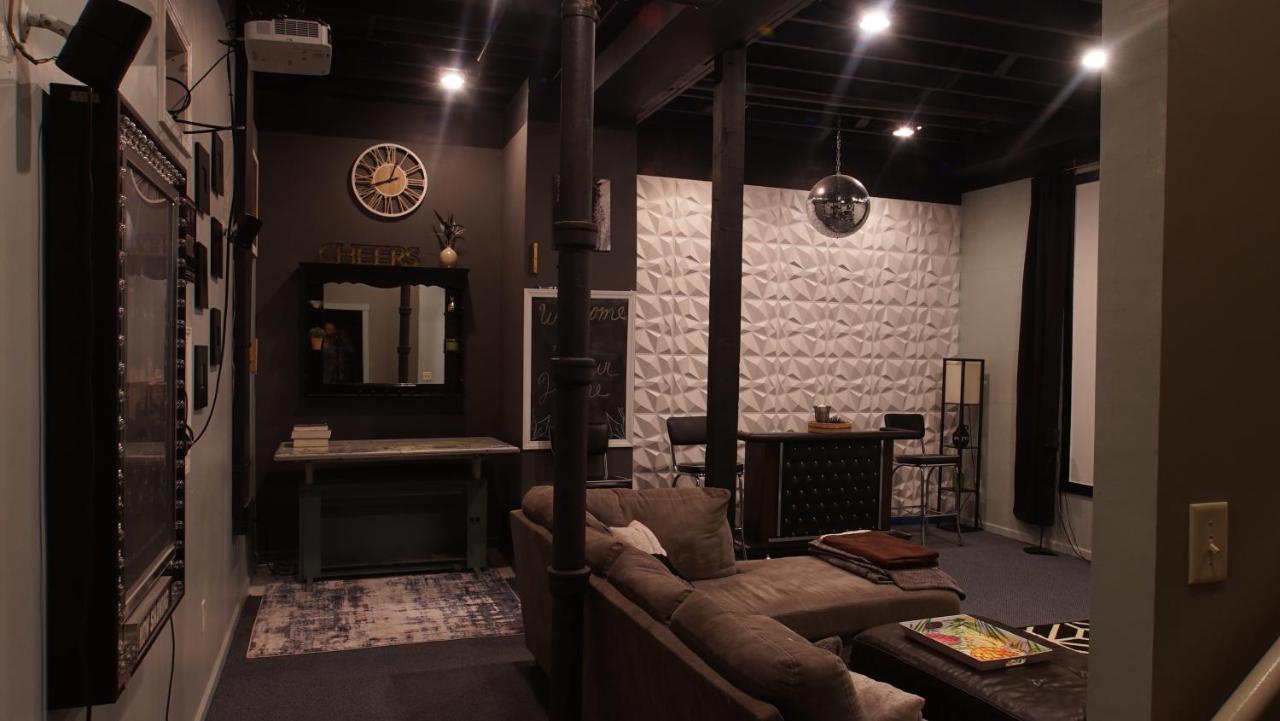 160Inch Home Movie Theater- Great For Movie Night! Omaha Luaran gambar